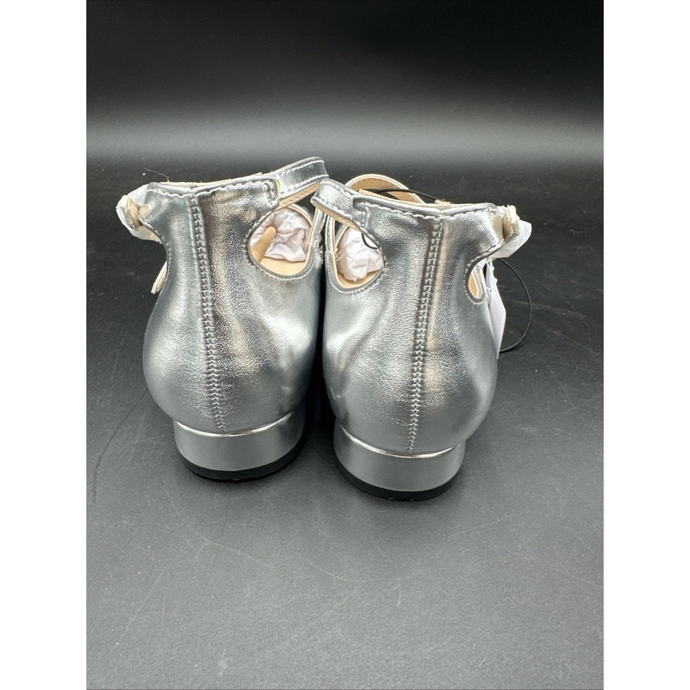 Liz Claiborne Flori‎ Women's Ballet Flats Cap Toe Silver Multi Sz 5.5 M - Picture 5 of 7